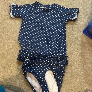 Ruffle butts shirt sleeve rash  guard swim suit size 7